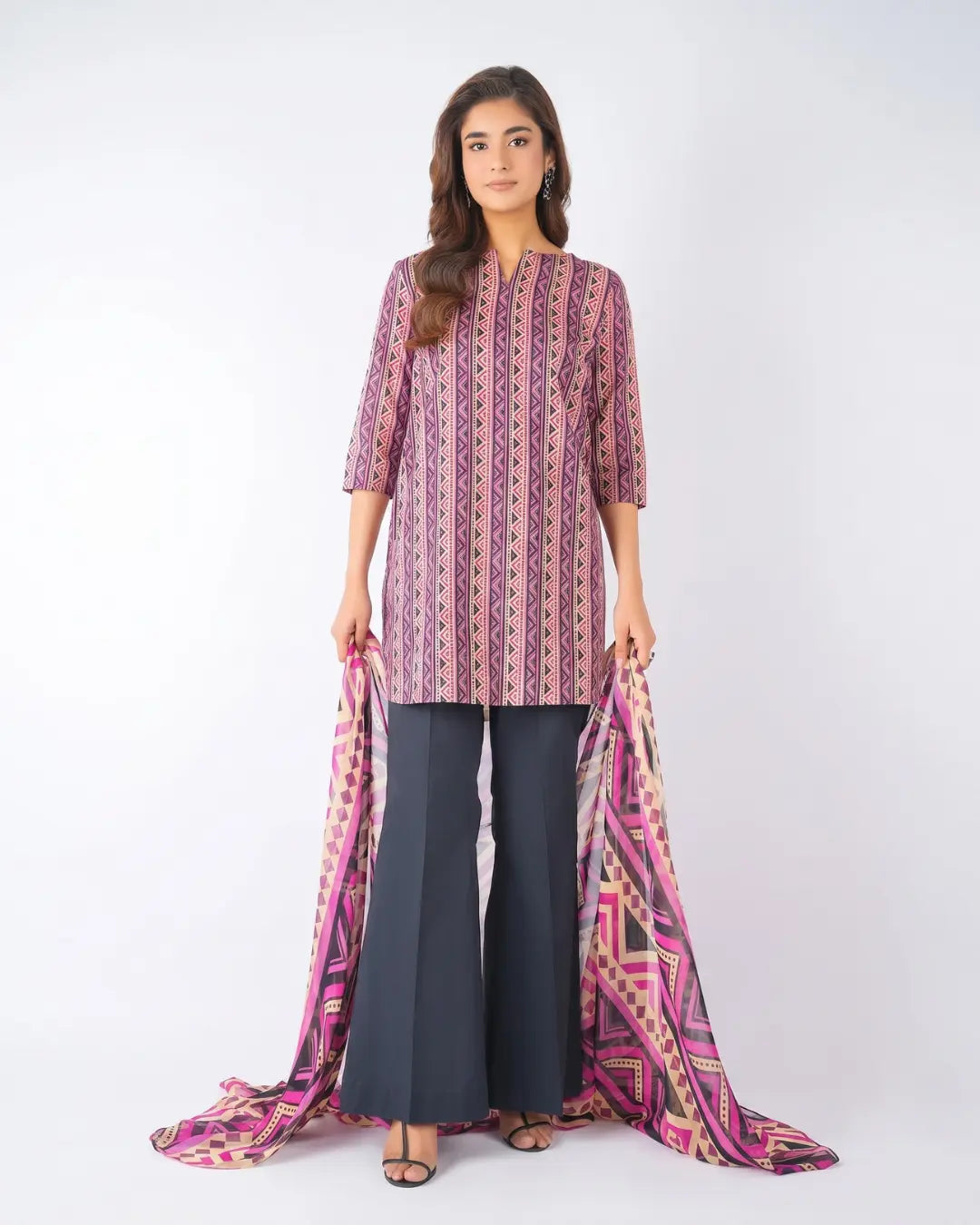 3 Piece Bareeze Unstitched Printed Lawn Suit – Baby pink Color